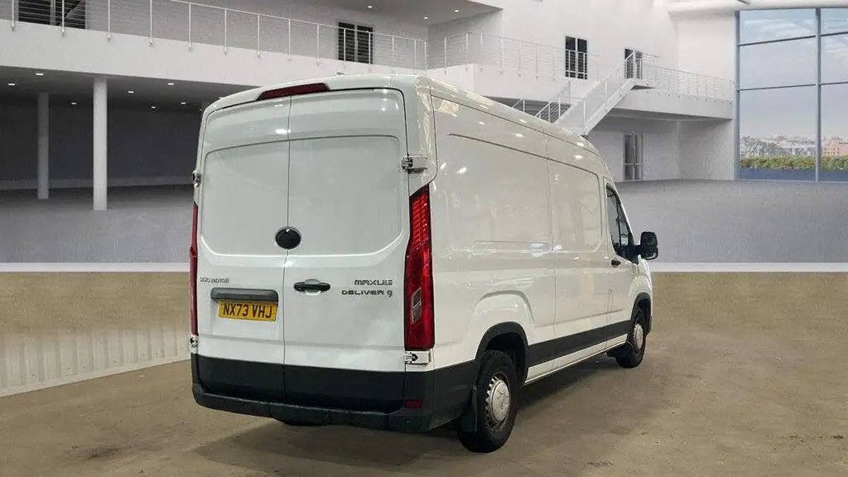 2023-maxus-deliver-9-big-8
