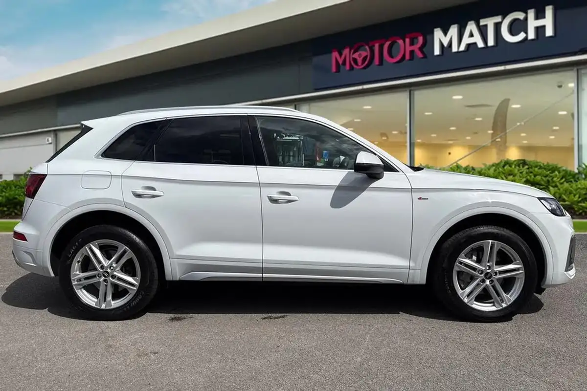 2021-audi-q5-20-40-tdi-s-line-station-wagon-big-2