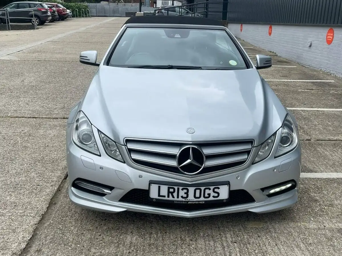 2013-mercedes-benz-e-class-21td-e220-cdi-sport-21cdi-170bhp-blue-f-cabriolet-2d-7g-tronic-big-73