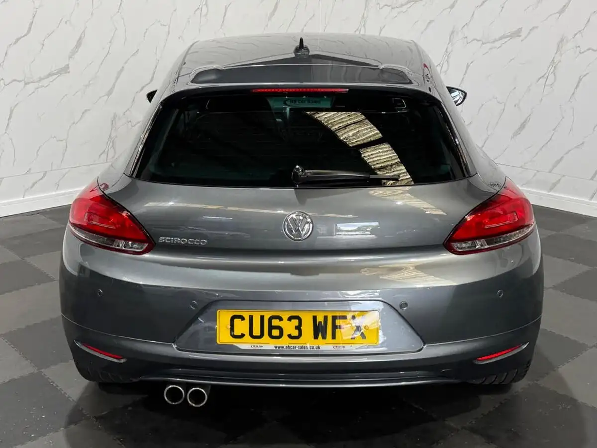2013-volkswagen-scirocco-20tdi-gt-big-3