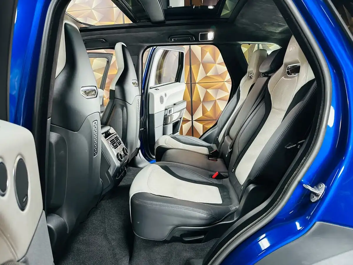 2020-land-rover-range-rover-sport-50-v8-p575-svr-awd-big-69