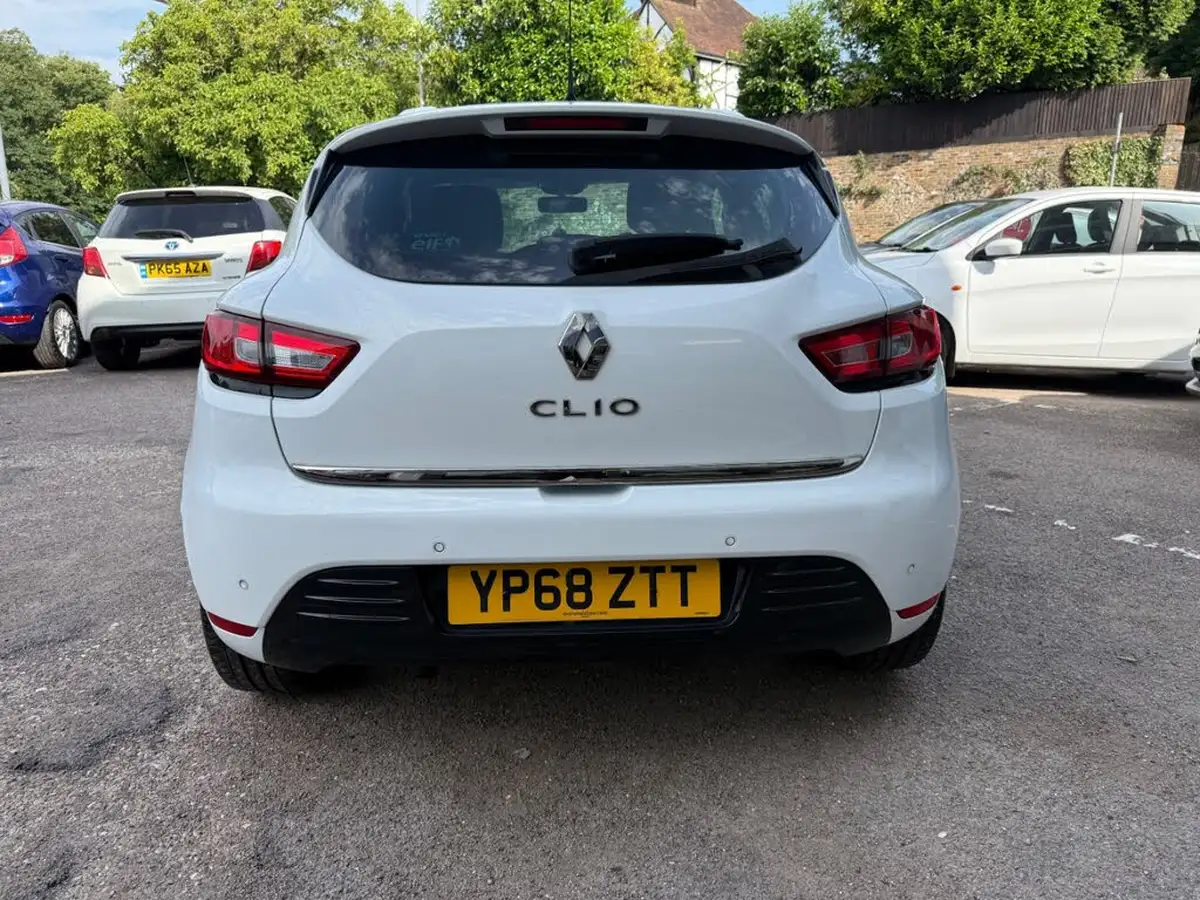 2018-renault-clio-09-tce-iconic-90ps-big-10