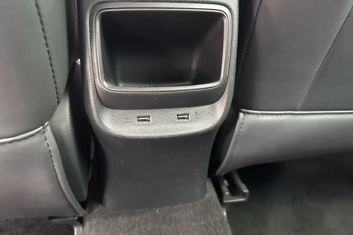 2024-mg-zs-suv-10t-gdi-exclusive-big-12