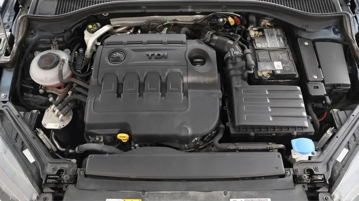 2019-skoda-superb-20tdi-se-l-executive-150ps-hatchback-big-18