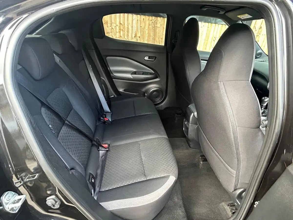 2020-nissan-juke-10-dig-t-n-connecta-117ps-big-30