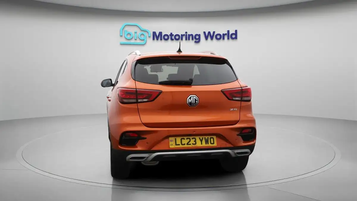 2023-mg-zs-suv-10t-gdi-exclusive-auto-big-6