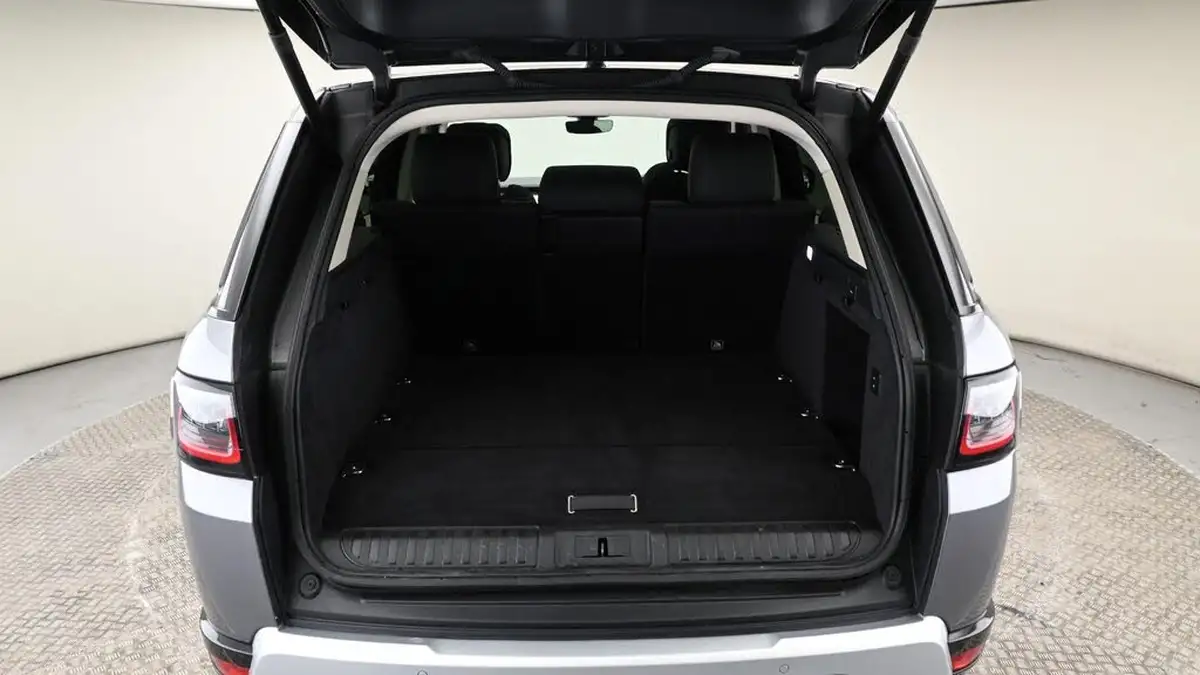 2022-land-rover-range-rover-sport-20-p400e-hse-silver-big-11