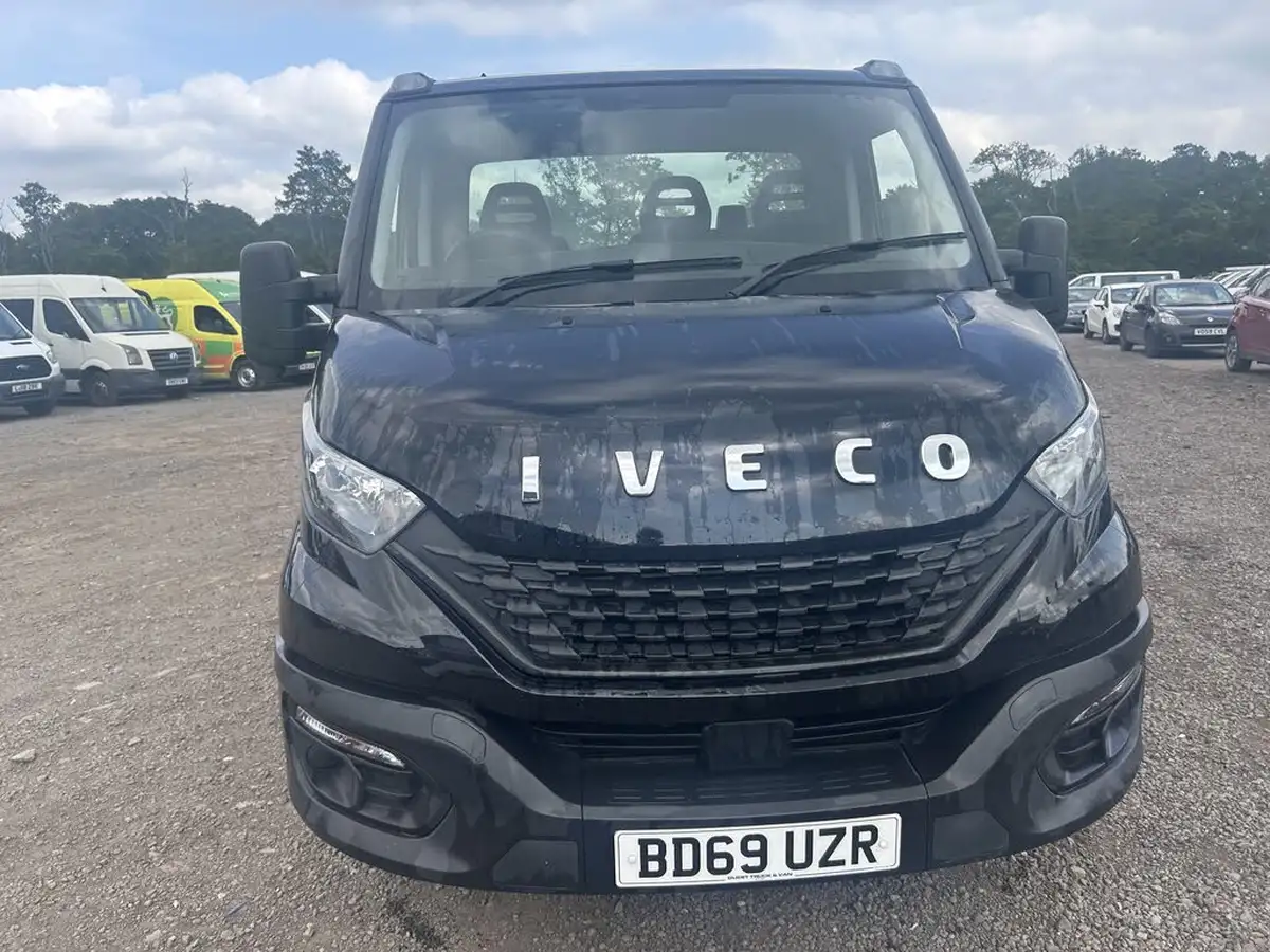 2019-iveco-daily-s-class-23td-35s14-3450-eu6-chassis-cab-hi-matic-big-9