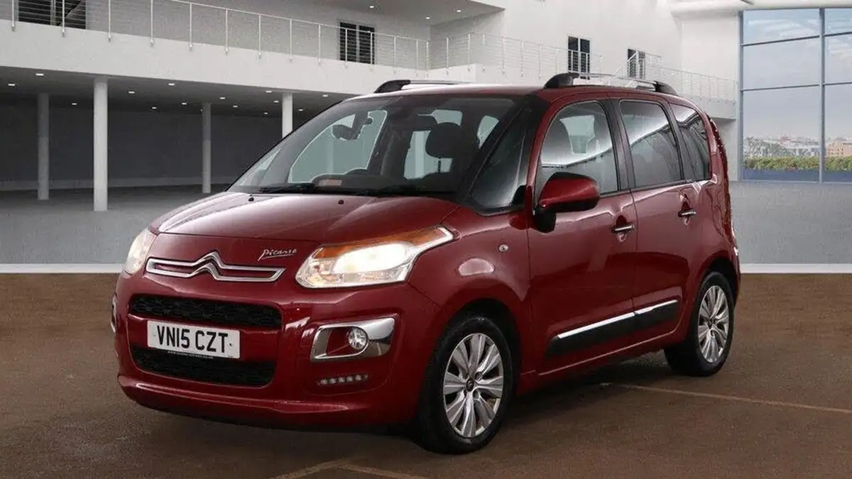 2015-citroen-c3-picasso-16-exclusive-etg6-big-2