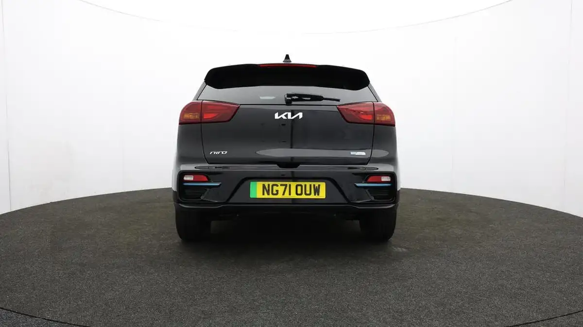 2022-kia-e-niro-ev-4-big-60