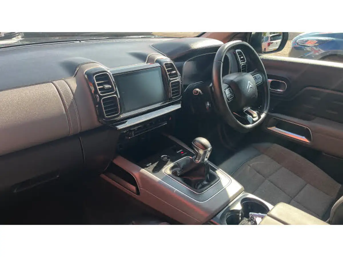 2022-citroen-c5-aircross-15bluehdi-shine-ss-big-8