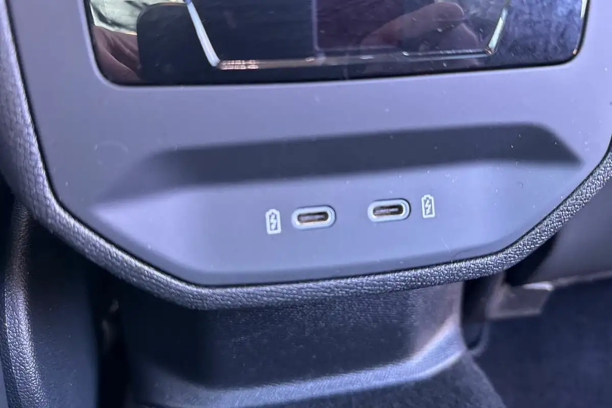 2022-cupra-formentor-15-tsi-v2-dsg-big-16
