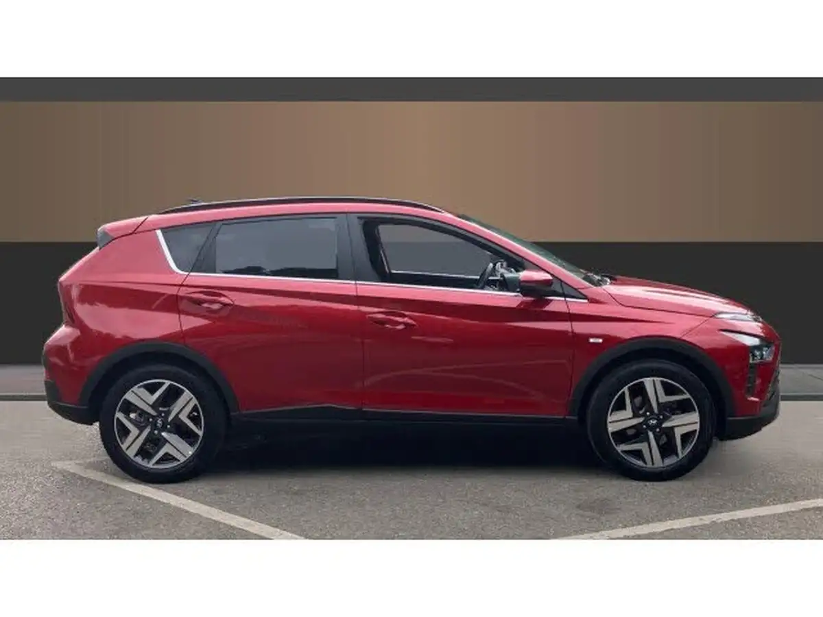 2024-hyundai-bayon-10-t-gdi-premium-100ps-48-volt-mhev-dct-big-4