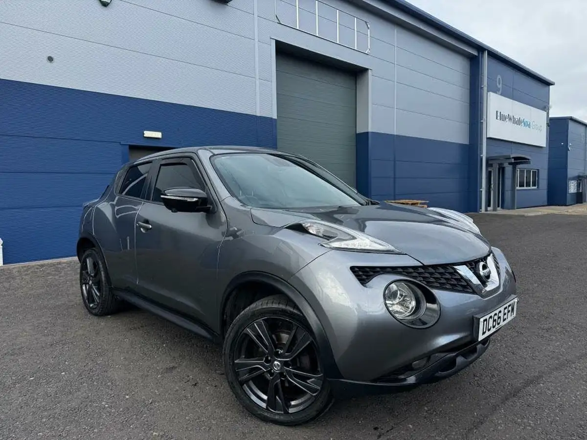 2016-nissan-juke-16-tekna-117ps-1598cc-xtronic-cvt-big-0