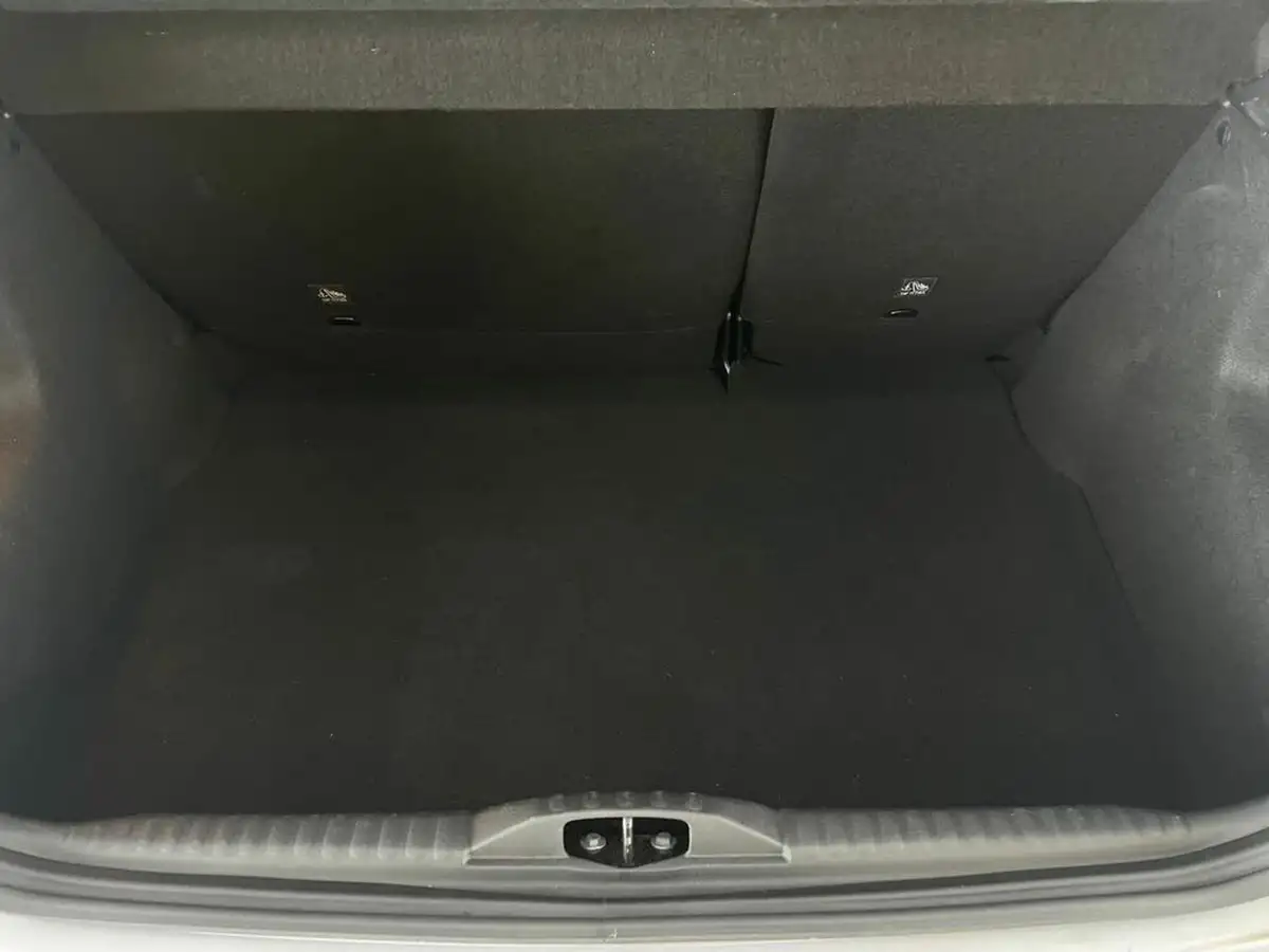 2023-citroen-c3-12-puretech-c-series-edition-83ps-ss-big-42