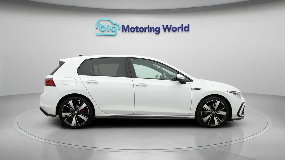 2023-volkswagen-golf-20tdi-gtd-big-8