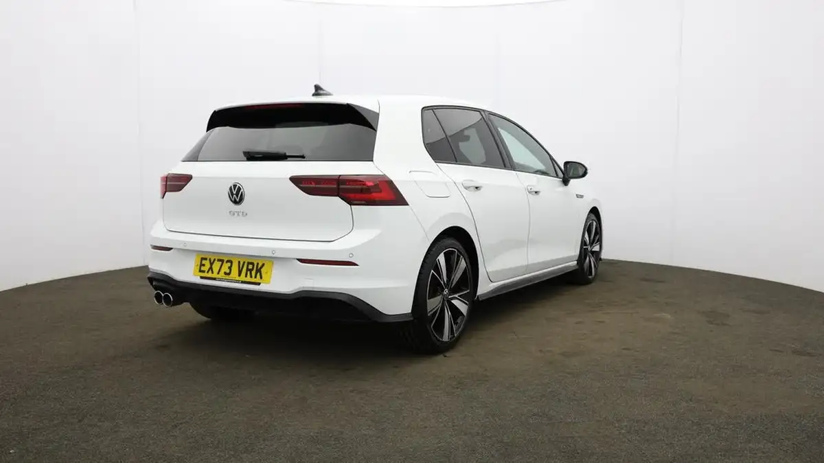 2023-volkswagen-golf-20tdi-gtd-big-52