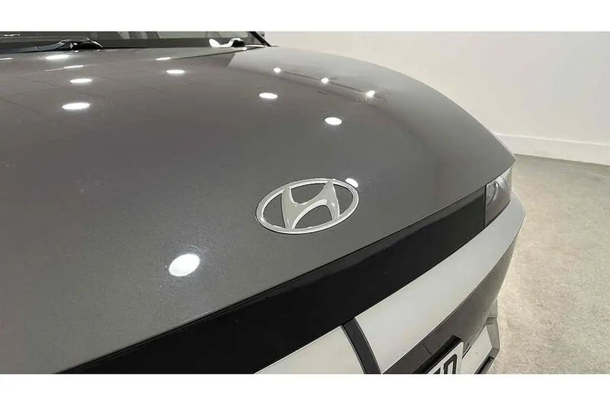 2022-hyundai-ioniq-5-e-premium-217ps-73kwh-rwd-big-15