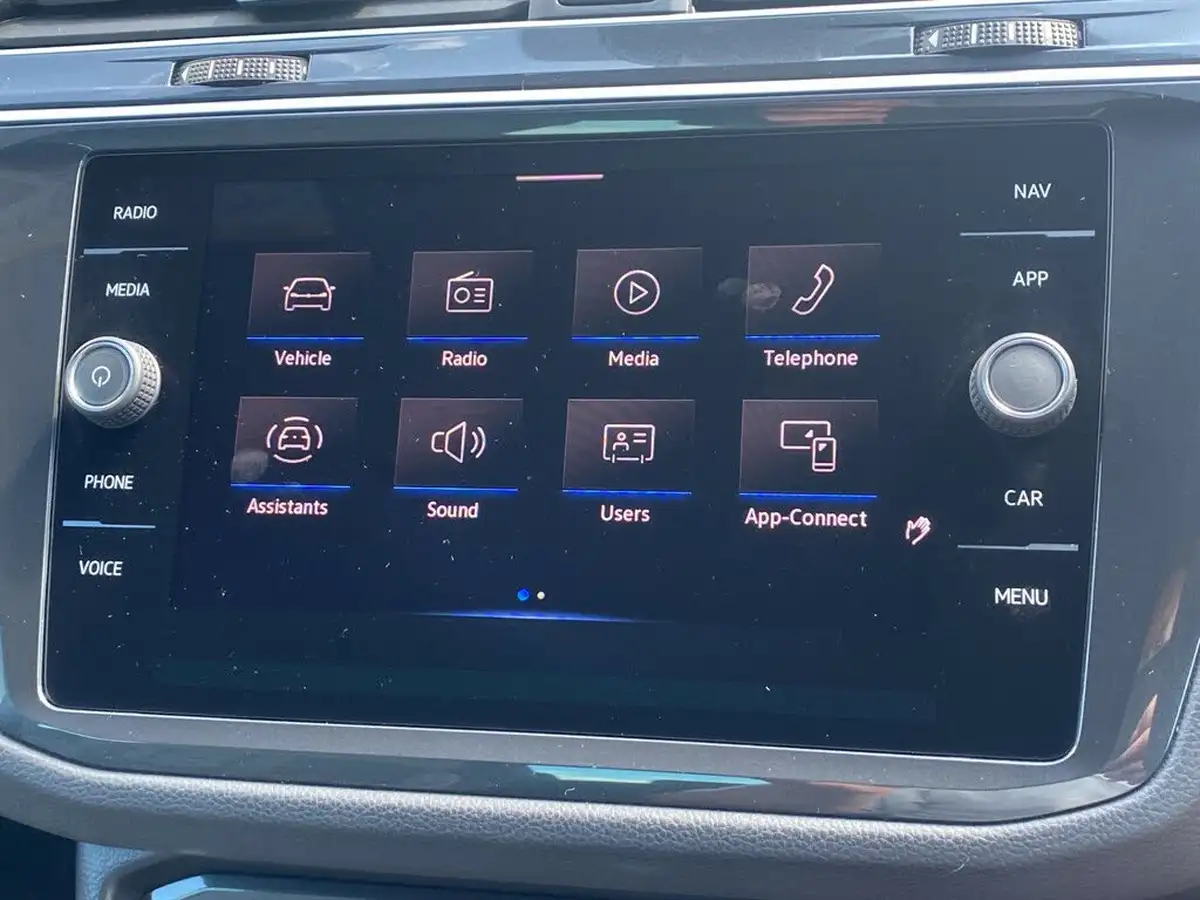 2020-volkswagen-tiguan-15-tsi-r-line-big-13