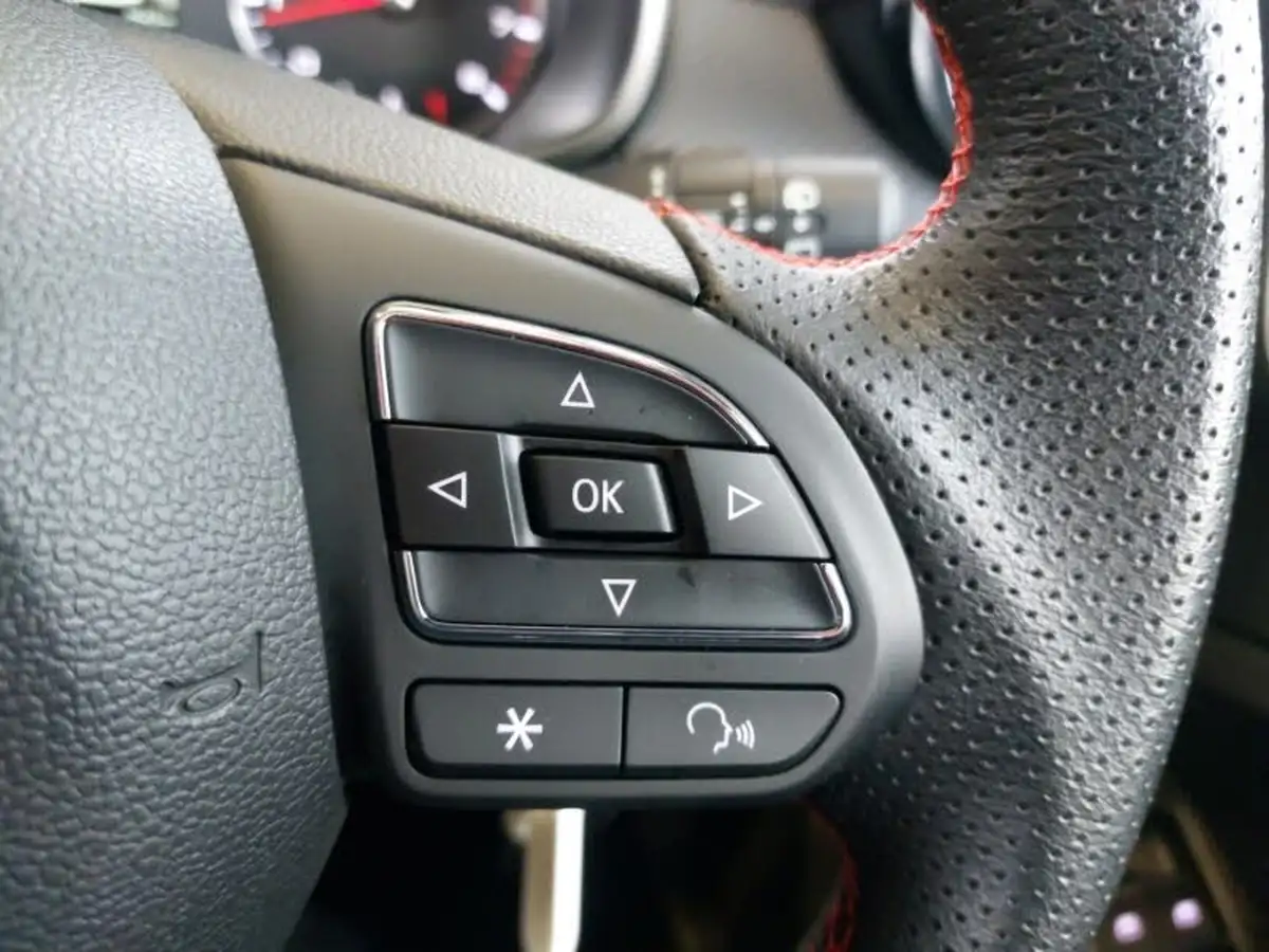 2023-mg-zs-suv-15-vti-tech-excite-big-18