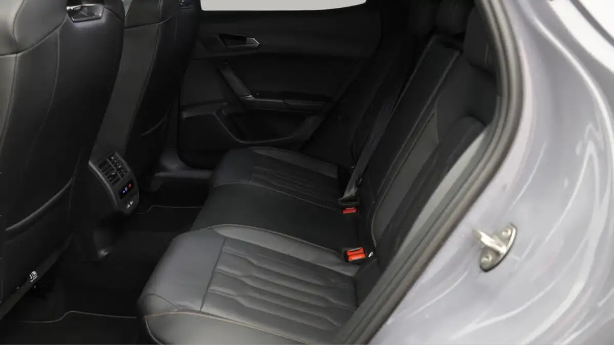 2024-cupra-formentor-15-tsi-v2-dsg-big-16