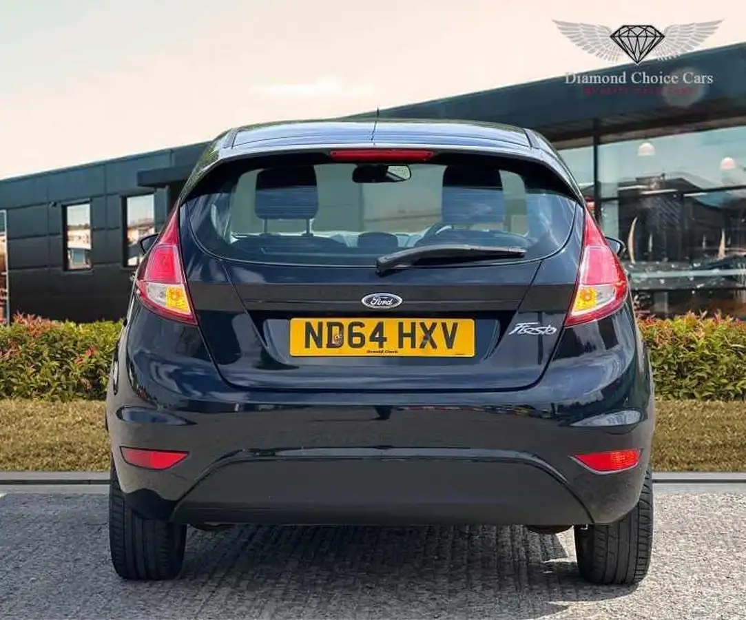 2014-ford-fiesta-125-zetec-5d-big-4