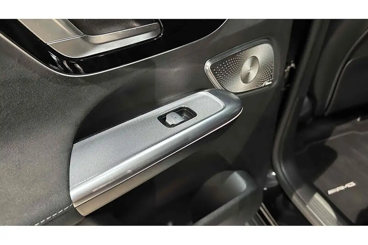 2023-mercedes-benz-eqe-e-eqe-53-amg-night-edition-suv-5d-big-51