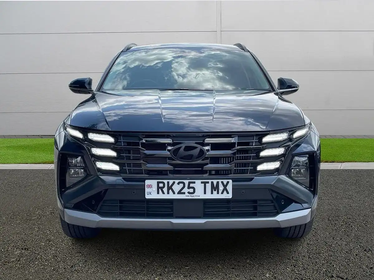 2025-hyundai-tucson-16-t-gdi-premium-160ps-48v-mhev-two-tone-roof-7dct-big-1
