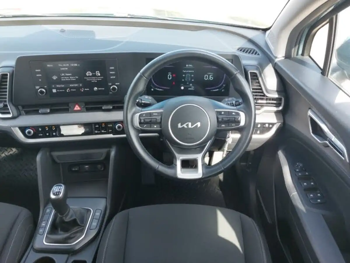 2023-kia-sportage-16-t-gdi-2-148bhp-big-6