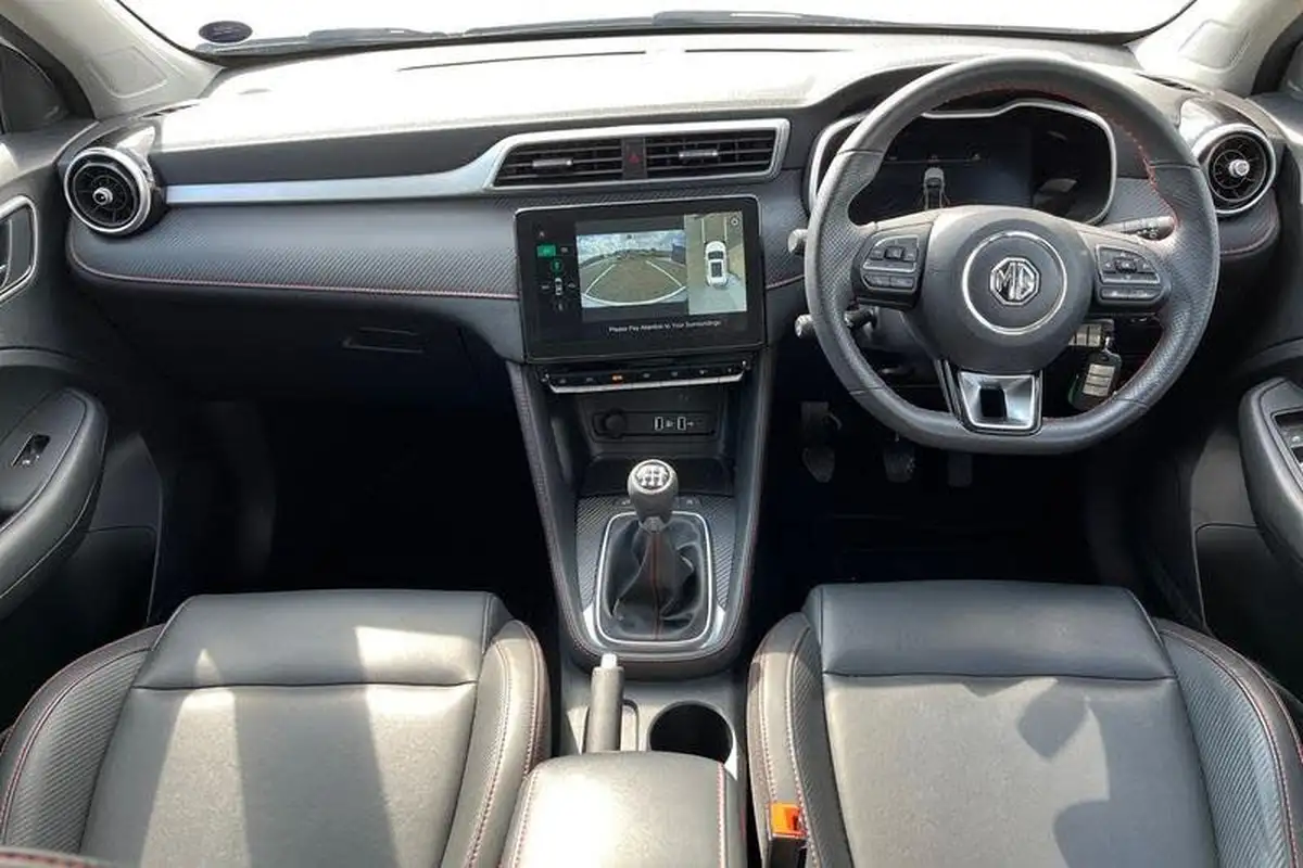 2022-mg-zs-suv-15-vti-tech-exclusive-big-9