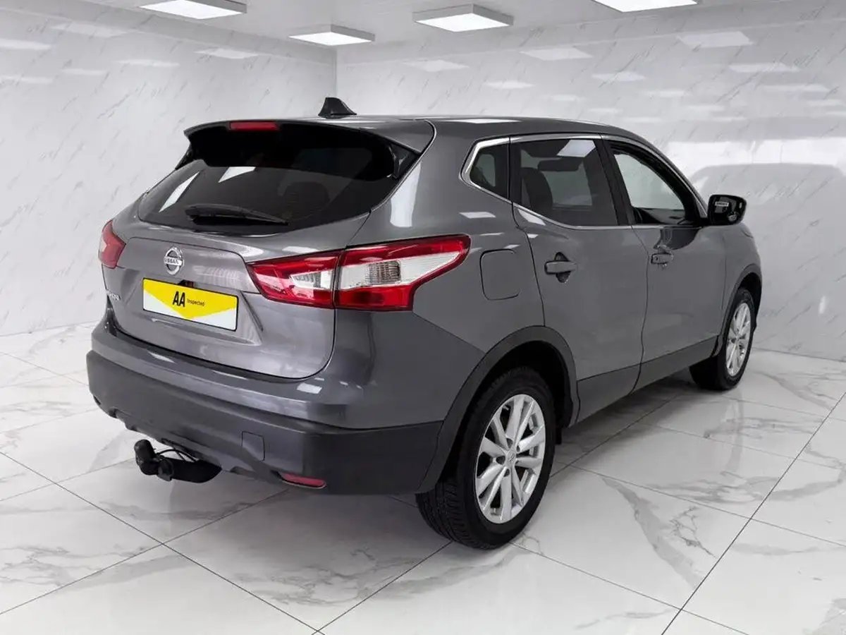 2015-nissan-qashqai-12-acenta-dig-t-115ps-big-10
