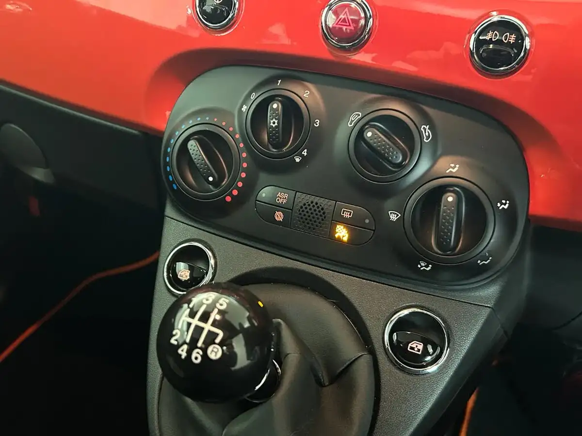 2024-fiat-500-10-big-31