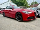 2017-alfa-romeo-giulia-20-veloce-small-0