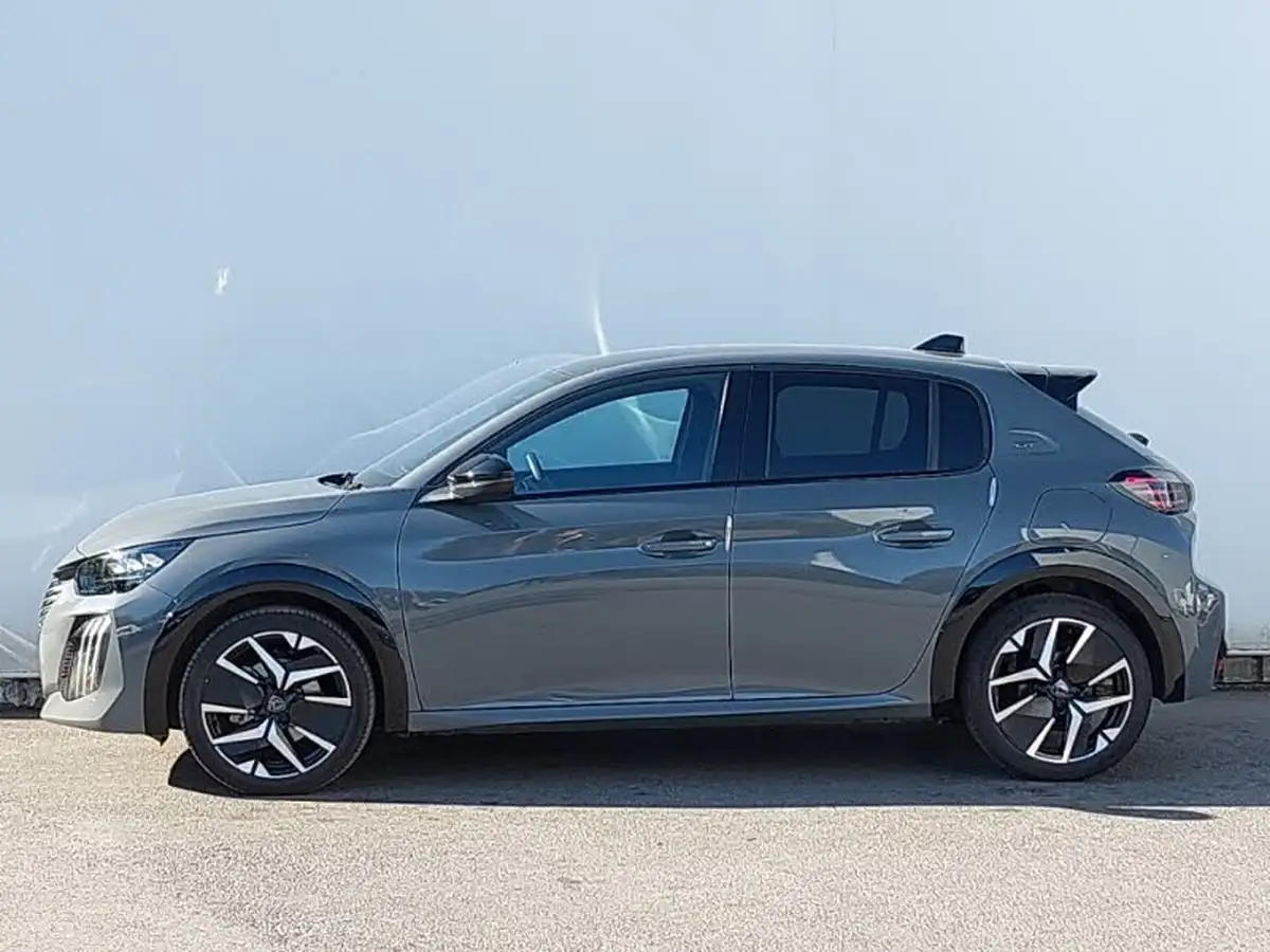 2024-peugeot-208-12-puretech-gt-100ps-hybrid-e-dsc6-big-3