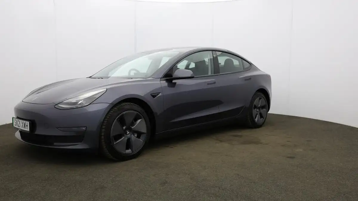2021-tesla-model-3-e-long-range-4x4-big-39