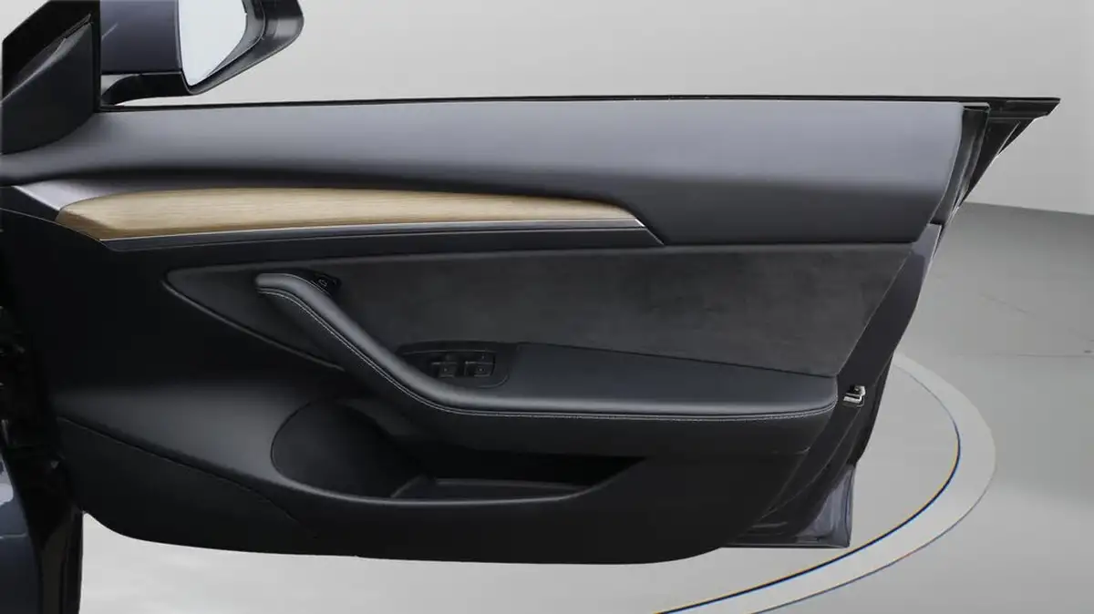 2021-tesla-model-3-e-long-range-4x4-big-15