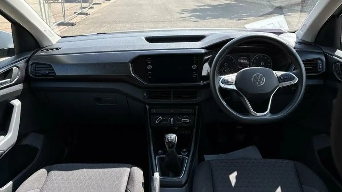 2021-volkswagen-t-cross-10-tsi-se-95ps-big-7