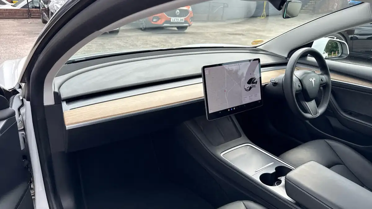 2021-tesla-model-3-e-long-range-4x4-big-9