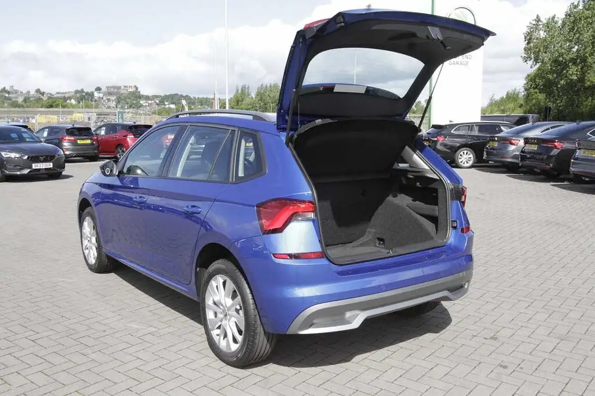 2022-skoda-kamiq-10-tsi-se-95ps-big-14