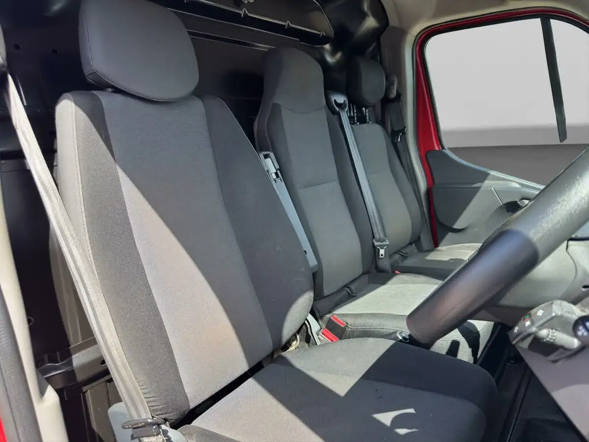 2022-renault-master-23dci-lml35tw-145-business-rwd-big-12