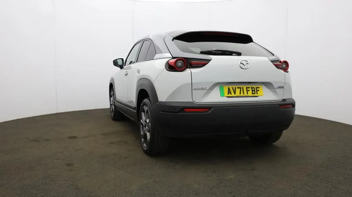 2021-mazda-mx-30-e-first-edition-big-33