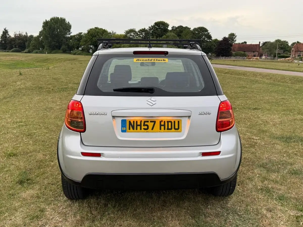 2007-suzuki-sx4-16-gl-big-12