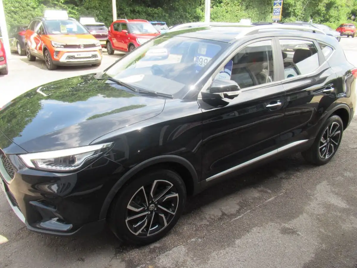 2022-mg-zs-suv-15-vti-tech-exclusive-big-14