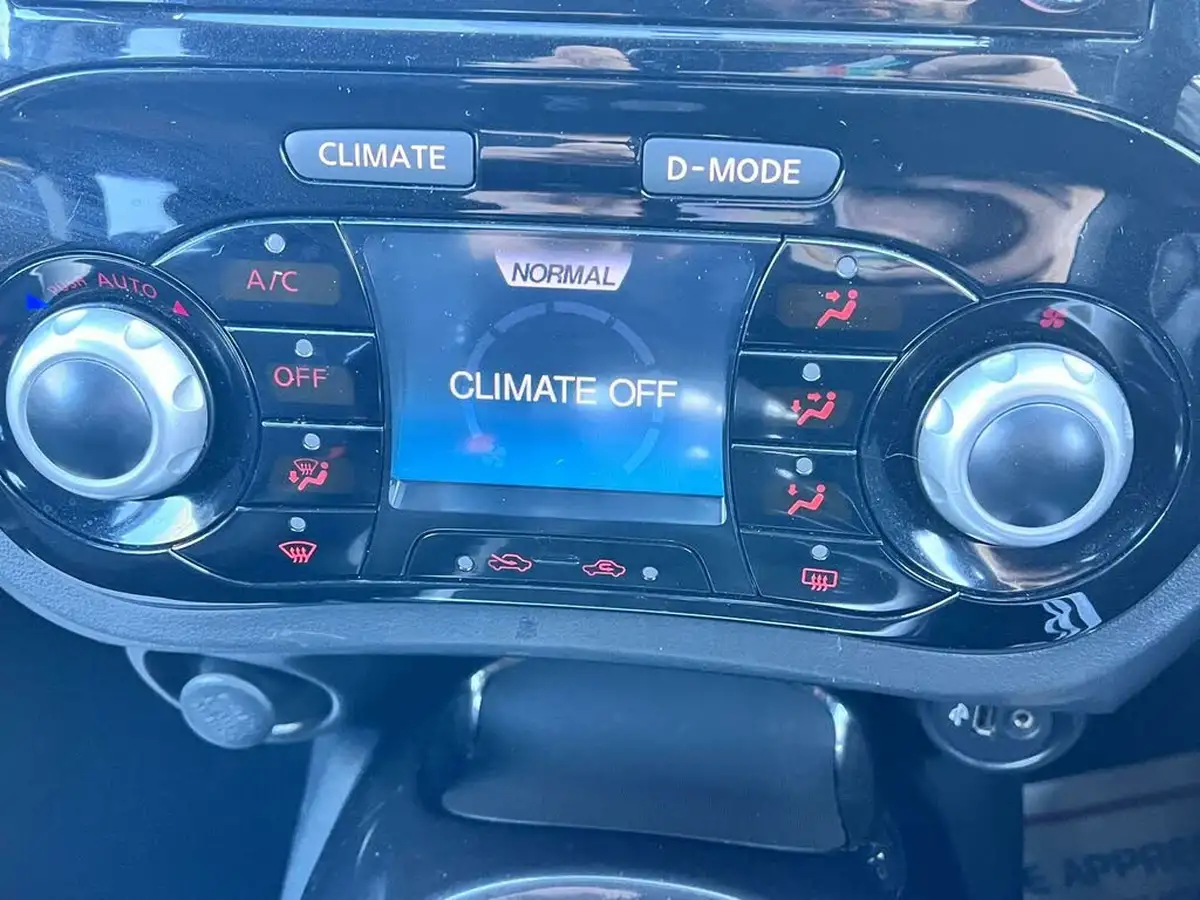 2013-nissan-juke-16-n-tec-1598cc-cvt-big-13