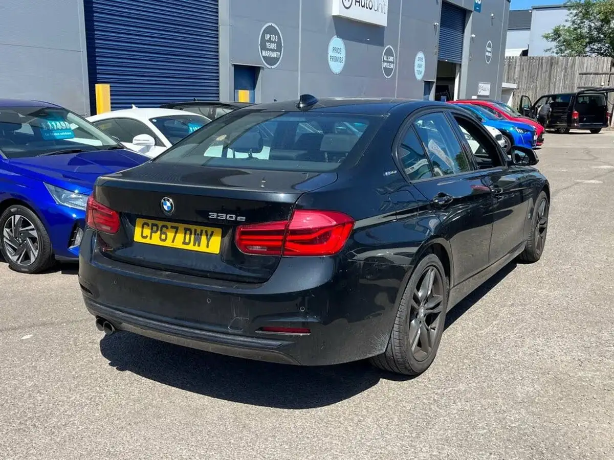 2018-bmw-3-series-20-330e-sport-big-5