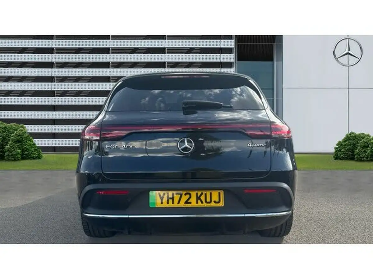 2022-mercedes-benz-eqc-e-eqc-400-amg-line-premium-big-5