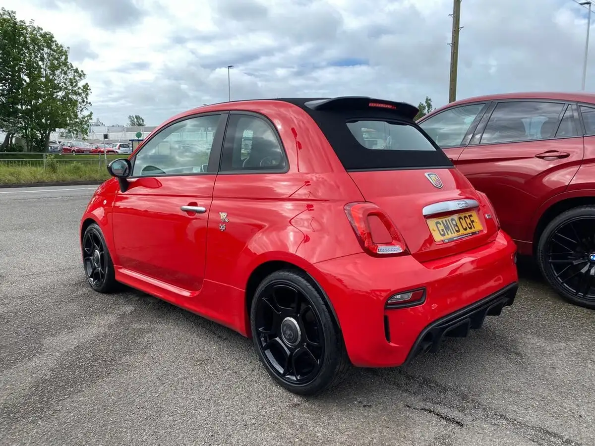 2018-abarth-595c-14-tjet-trofeo-big-6