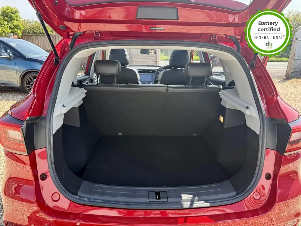 2019-mg-zs-suv-e-exclusive-ev-big-18