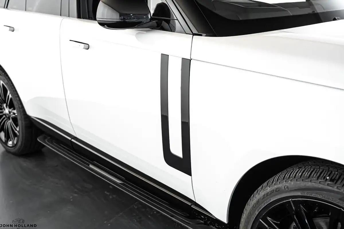 2024-land-rover-range-rover-30-d350-hse-big-12