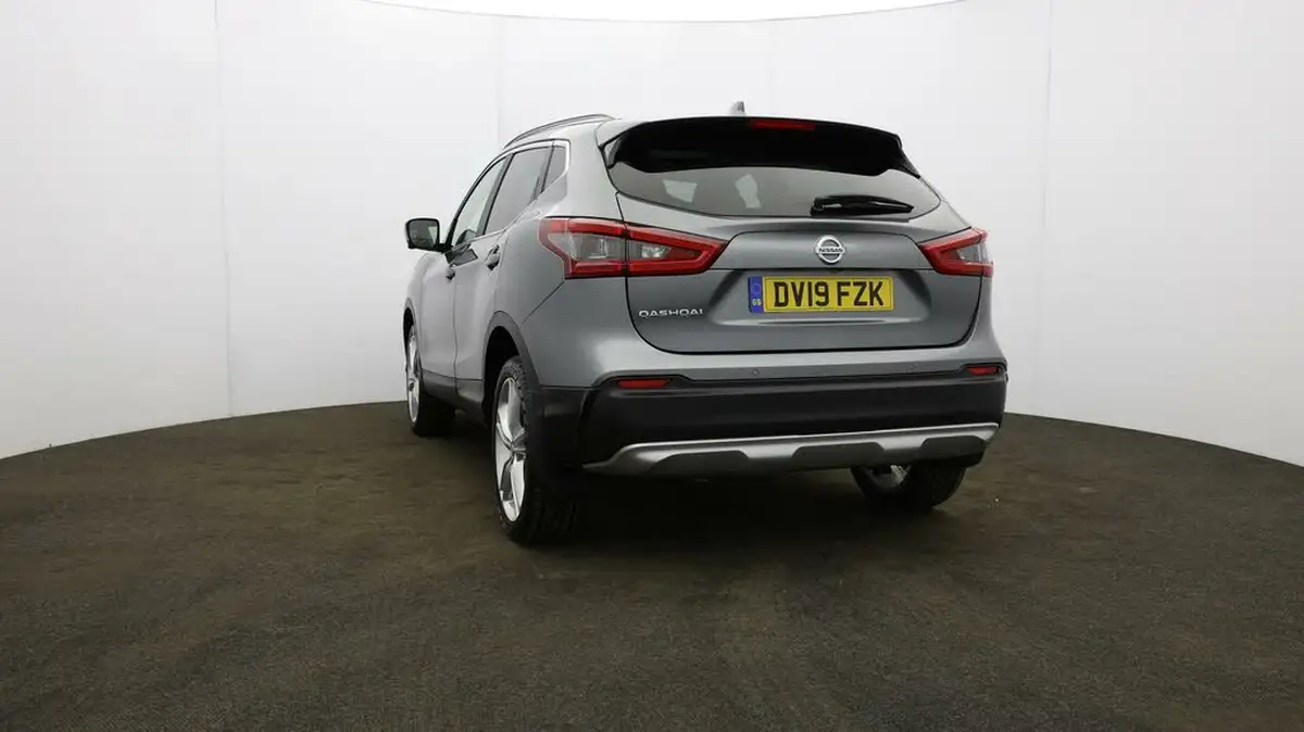 2019-nissan-qashqai-13-dig-t-n-motion-140ps-big-23